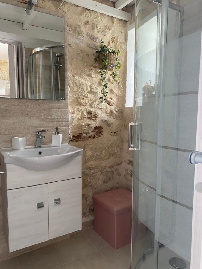 Mary Home Sicily Deluxe 拉古萨 外观 照片